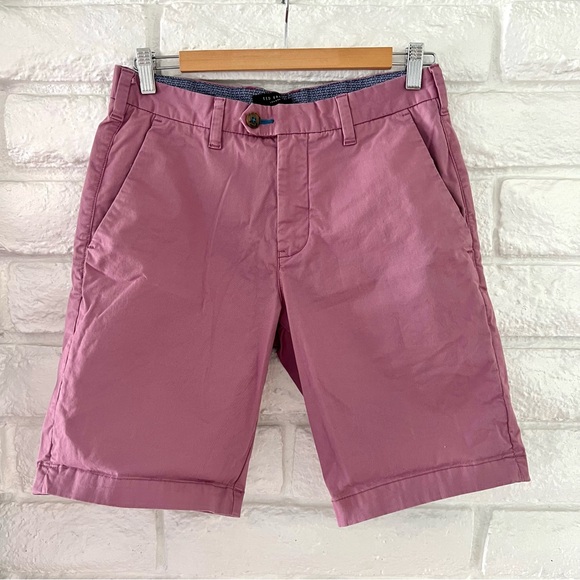 Ted Baker Dark Rose Pink Classic Chino Shorts 30R - Picture 3 of 6